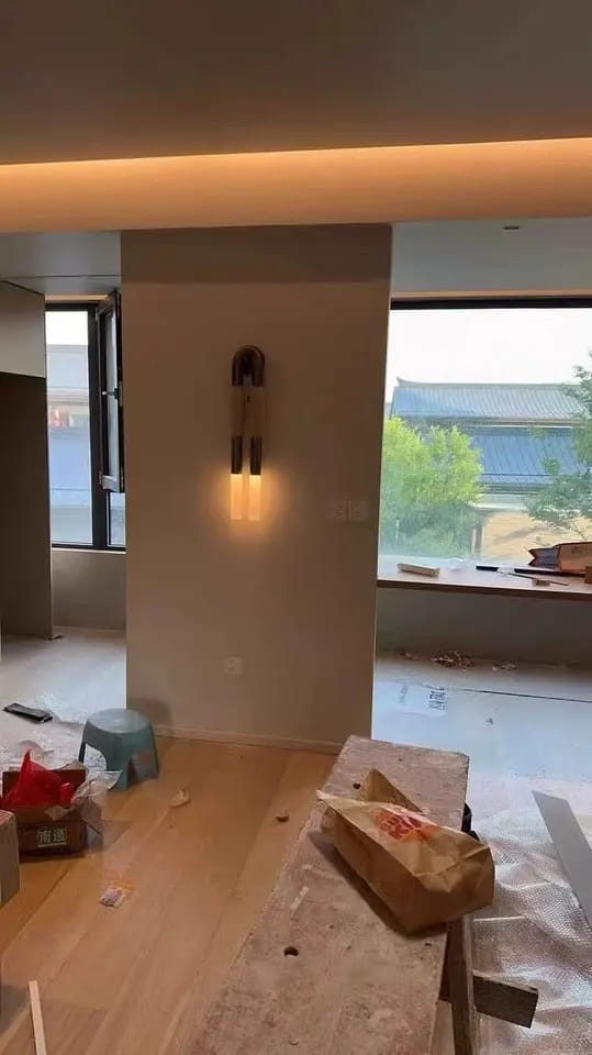 Customer photo review of Horsehair Wall Lamp, Wrought Iron, White Glass Shade, G9, 3000K
