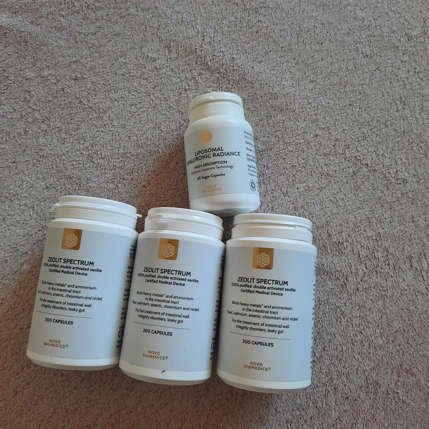 Customer photo review of Capsule cu Zeolit pentru uz intern, Zeolit Spectrum, 200 capsule vegetale, Novo Biomedics