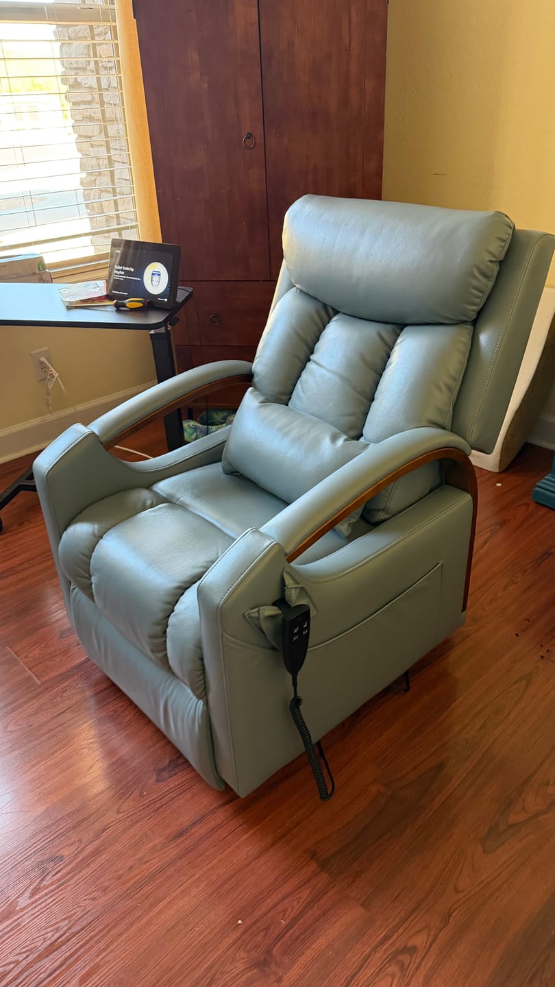 Customer photo review of 9185 Small Power Lift Recliner – Dual Motor, Lay Flat, Heat & Massage