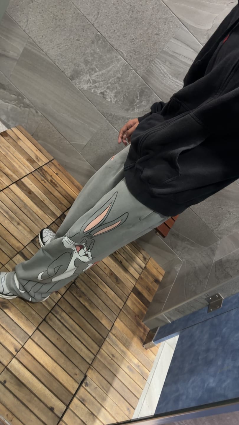 Customer photo review of 2169 - Looney Tunes Character Sweats