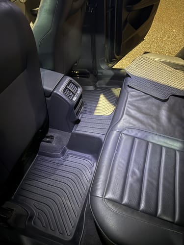 Customer photo review of Pisos Calce Perfecto VOLKSWAGEN TAOS (2022 - 2024)