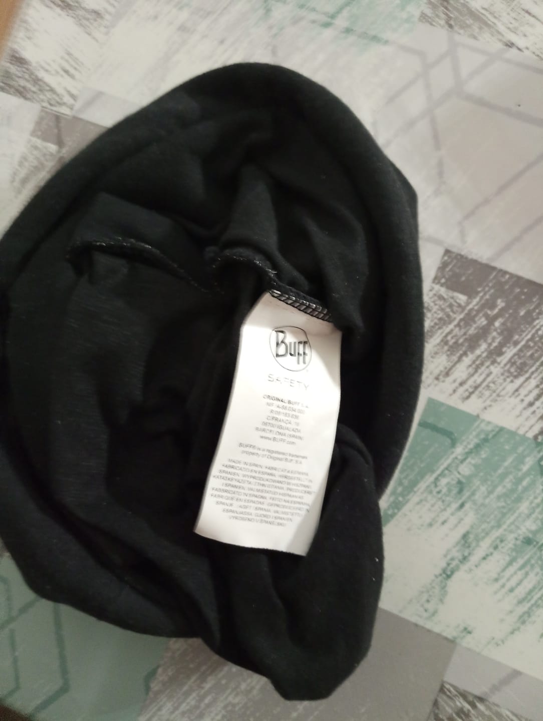 Customer photo review of Buff Cut Proof Schnittschutz Schlauchschal