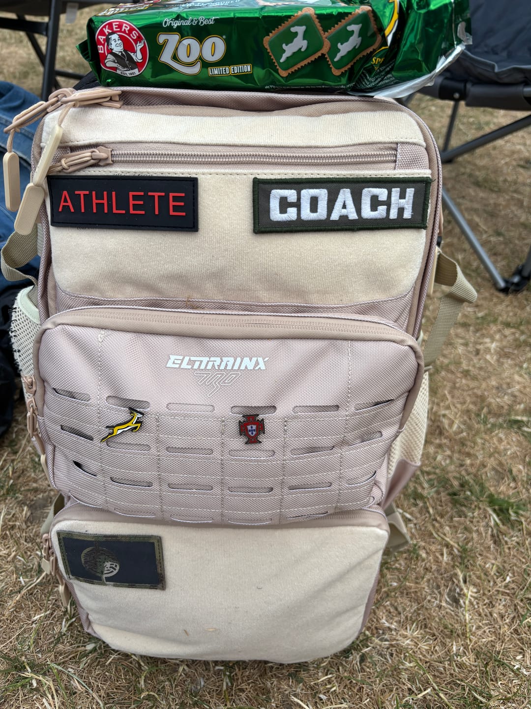 Customer photo review of Mochila Pro Series 45L Cream Khaki