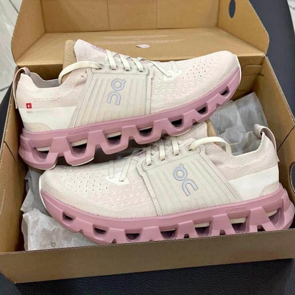 Customer photo review of Cloudswift 4 Pearl Mauve - CSM