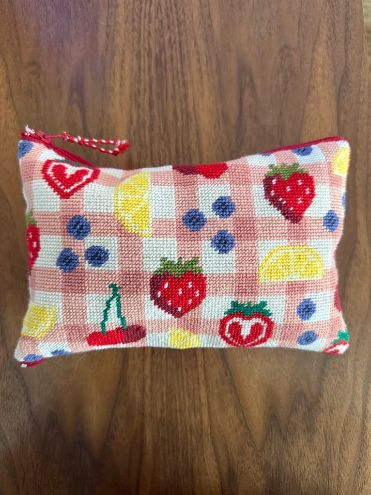 Customer photo review of FRUIT MARKET - Needlepoint Pouch Kit