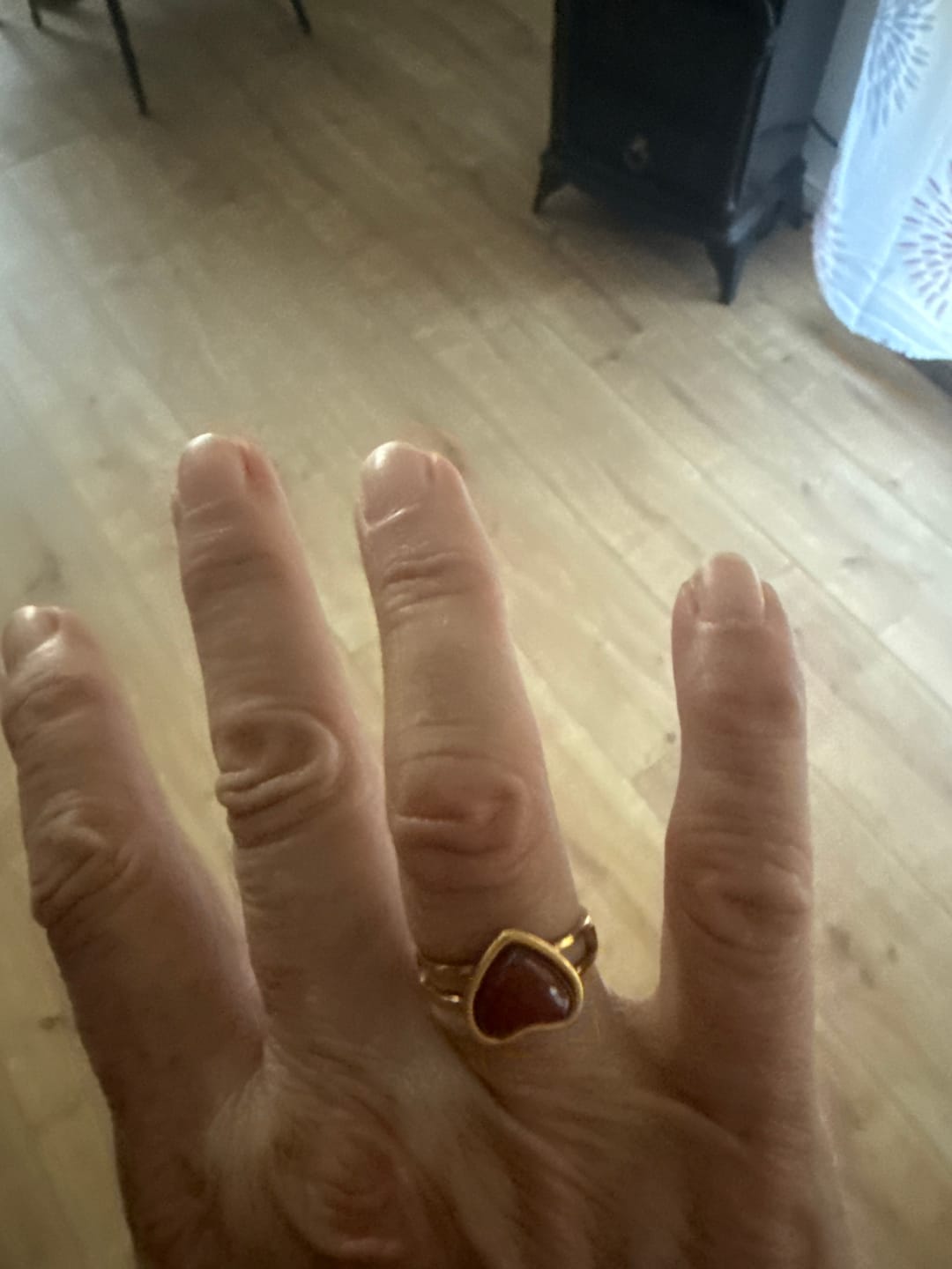 Customer photo review of Karneol Ring - Herzform