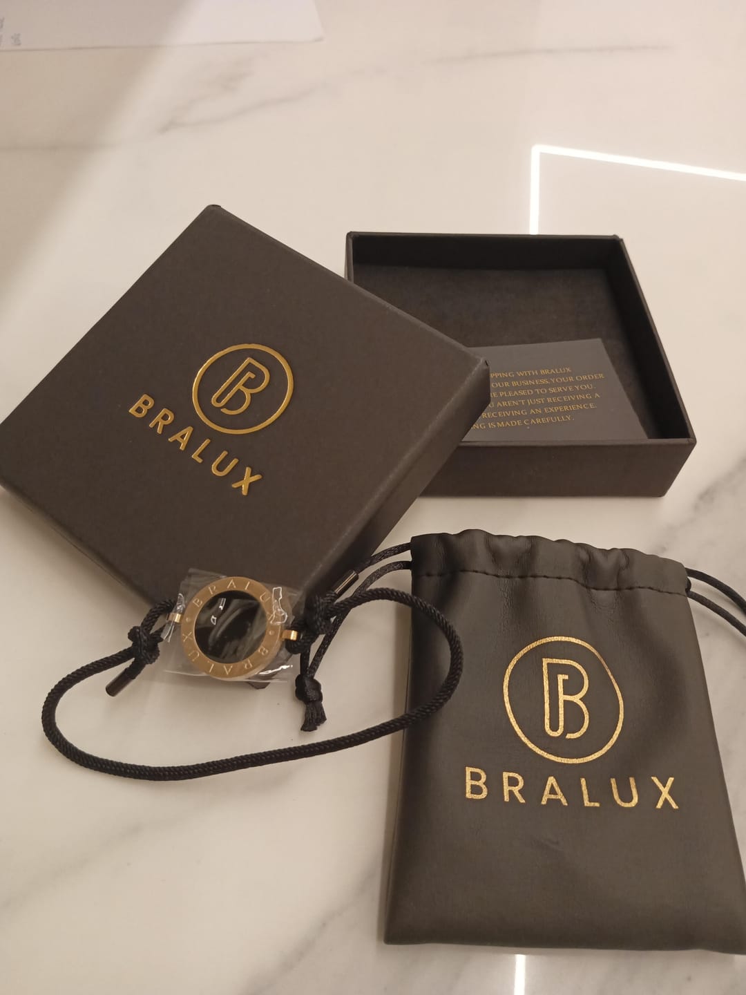 Customer photo review of Circle Onyx Bracelet