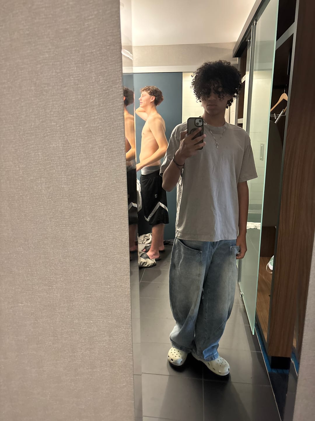 Customer photo review of Aelfric Eden Seam Panel Baggy Barrel Jeans