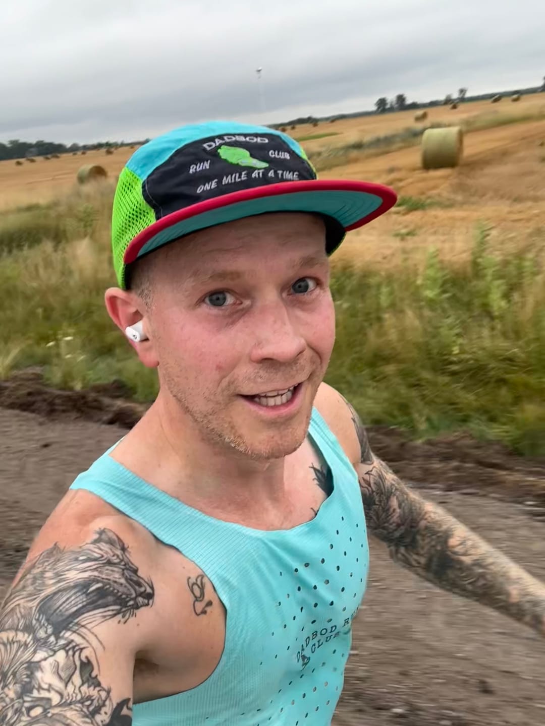 Customer photo review of Dadbod Run Tank