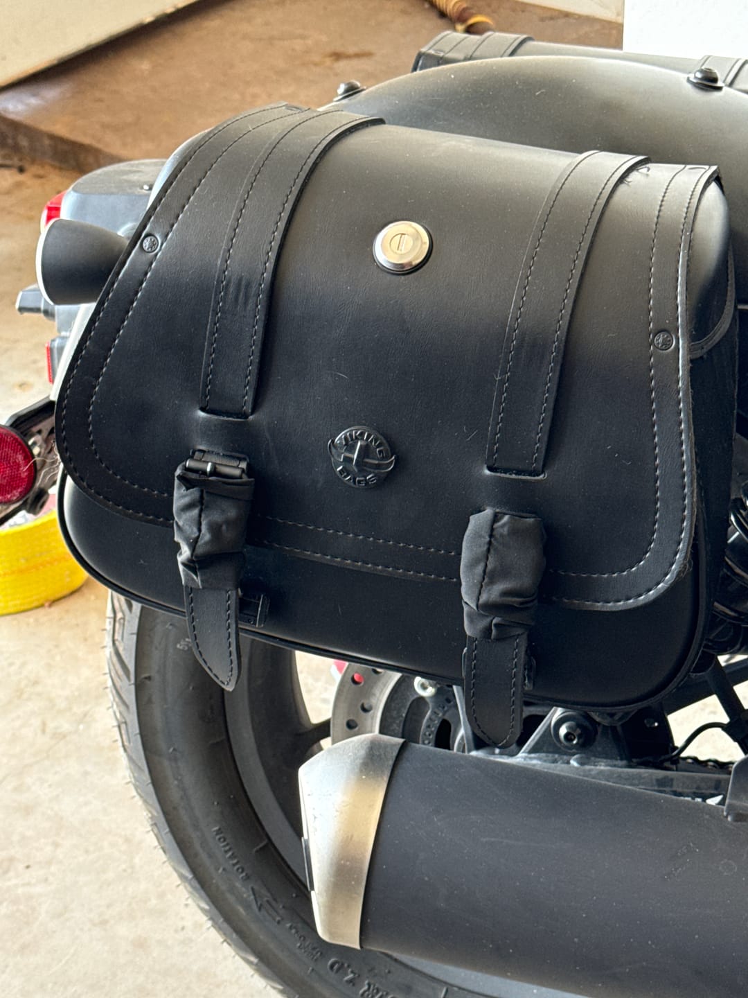 Customer photo review of 25L - SpiritBlade Medium Honda Rebel 300/ABS CMX300 Leather Motorcycle Saddlebags