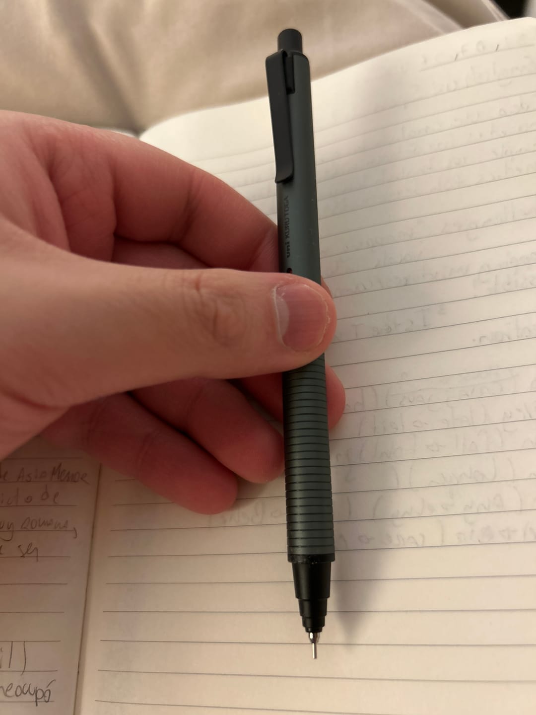 Customer photo review of Uni Kuru Toga - Portaminas Metal 0,5 mm