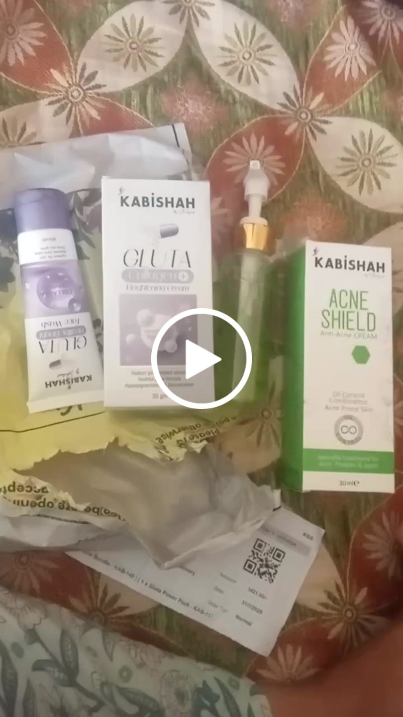 Customer video review of Special Anti Acne Bundle