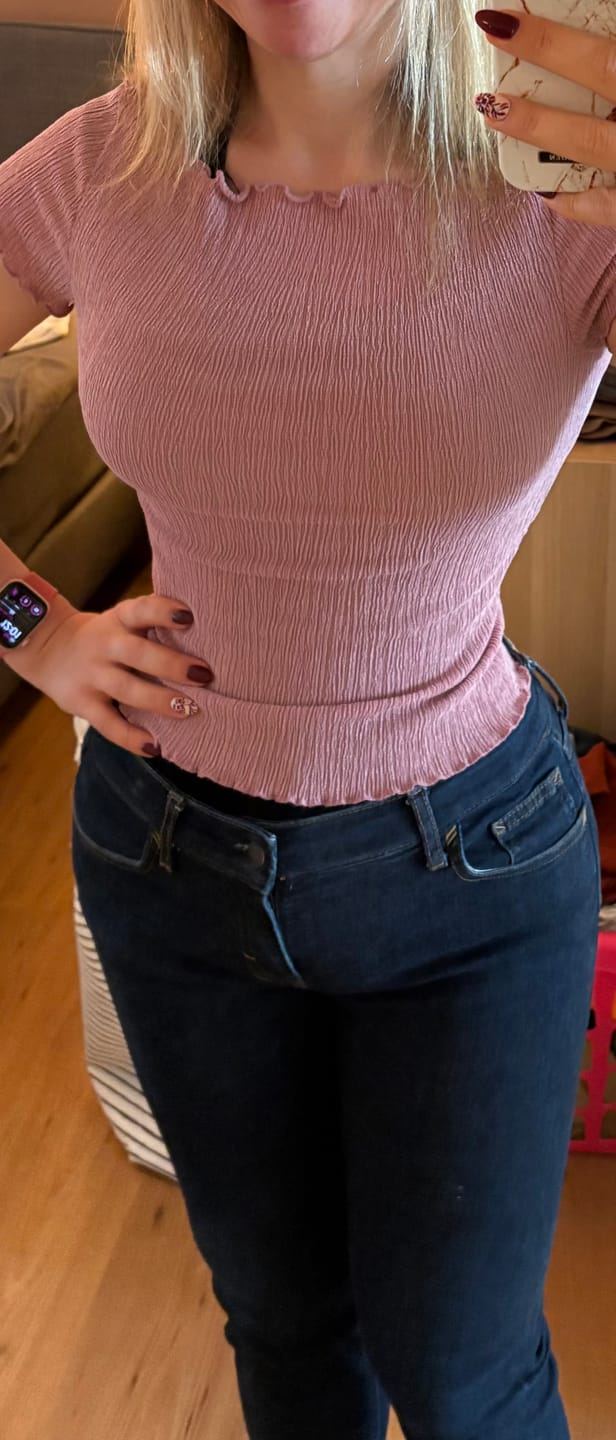 Customer photo review of 2002 Ultra Snatching Waist Trainer