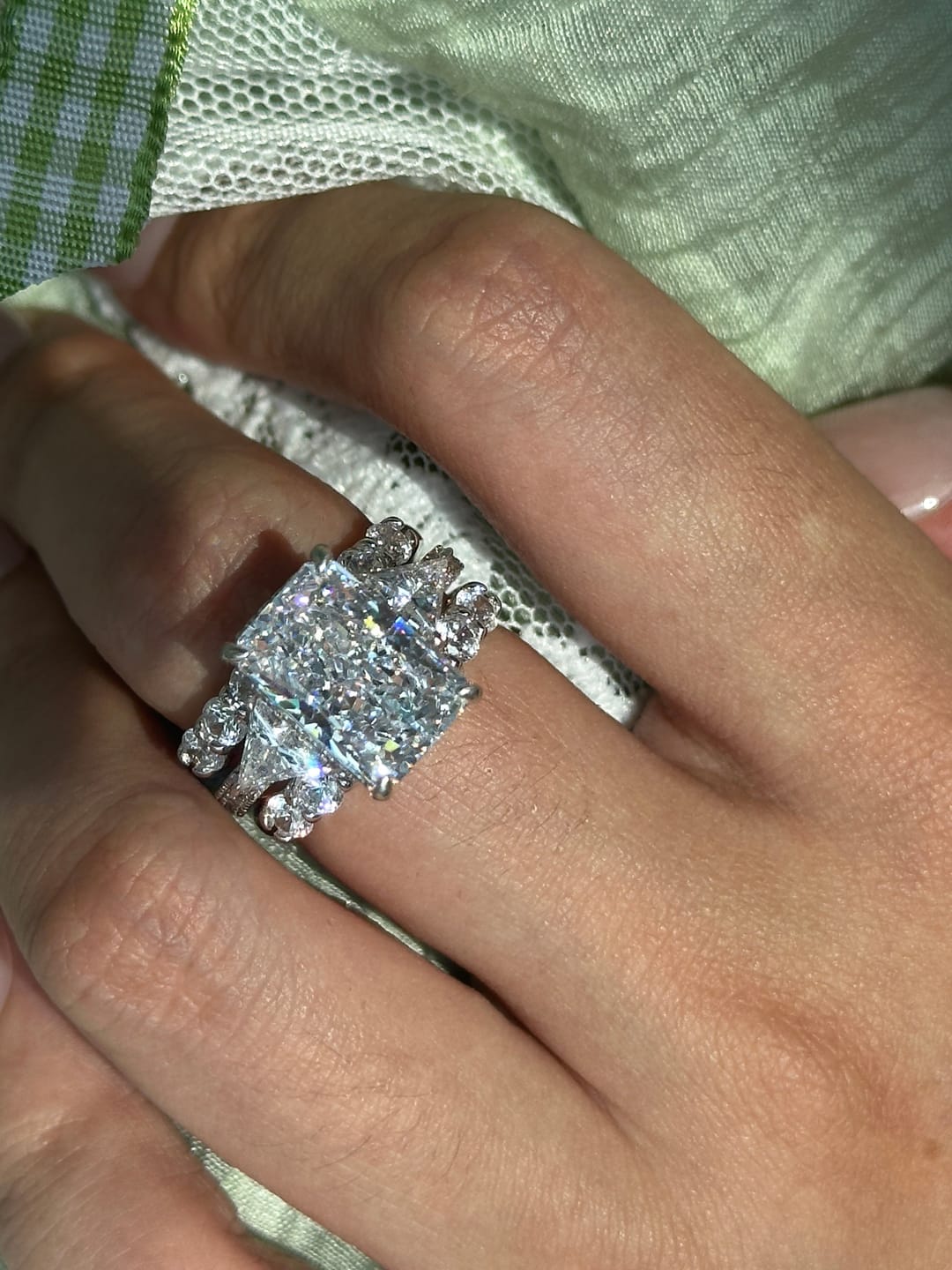 Customer photo review of S925 3PC 5.0Ct Radiant Cut Wedding Ring Set White Gold Side Stone Engagement Rings With 2PC Pavé Wedding Band