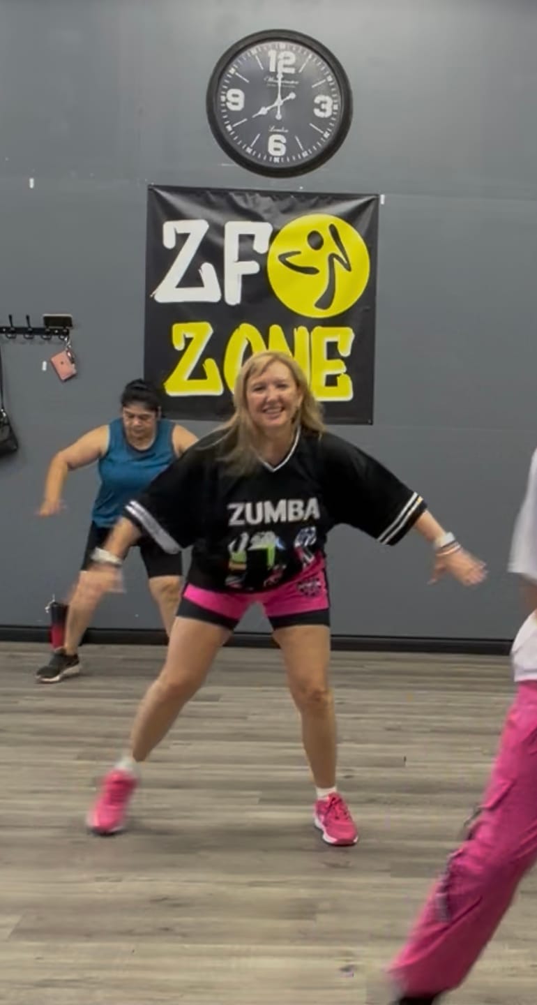 Customer photo review of Dale-Z Oversized Sports Jersey