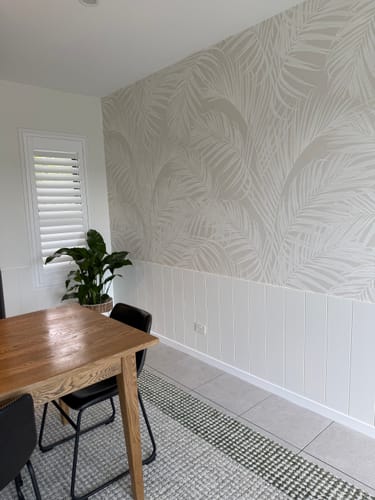 Palm Escape Cream & Beige Wallpaper in a customer&rsquo;s home - verified photo review