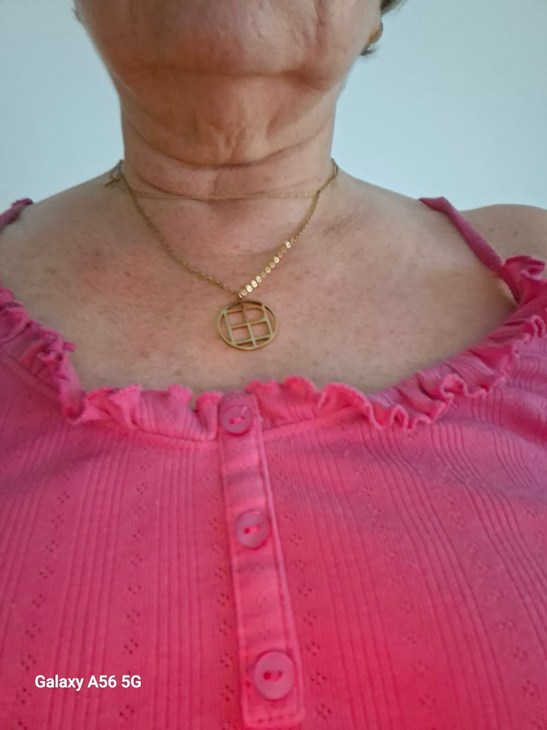 Customer photo review of Collier Monogramme Personnalisé