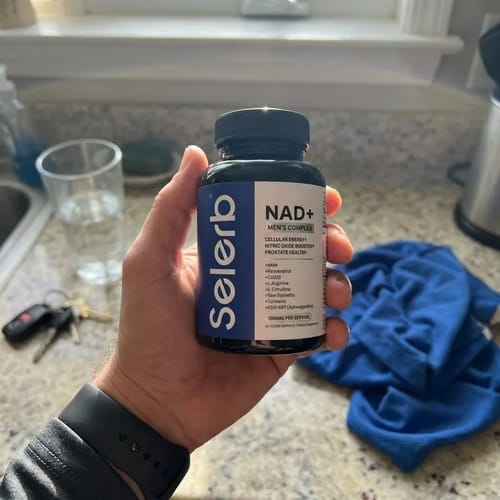 Customer photo review of Selerb NAD+ Cuida tu Próstata y Recupera tu Potencia en la Cama Sin Efectos Secundarios