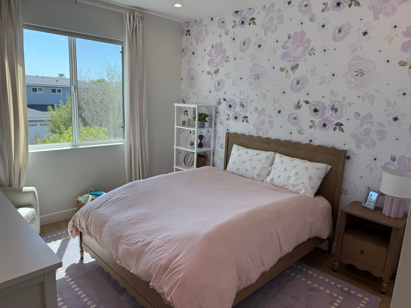 Customer photo review of Leah Wallpaper