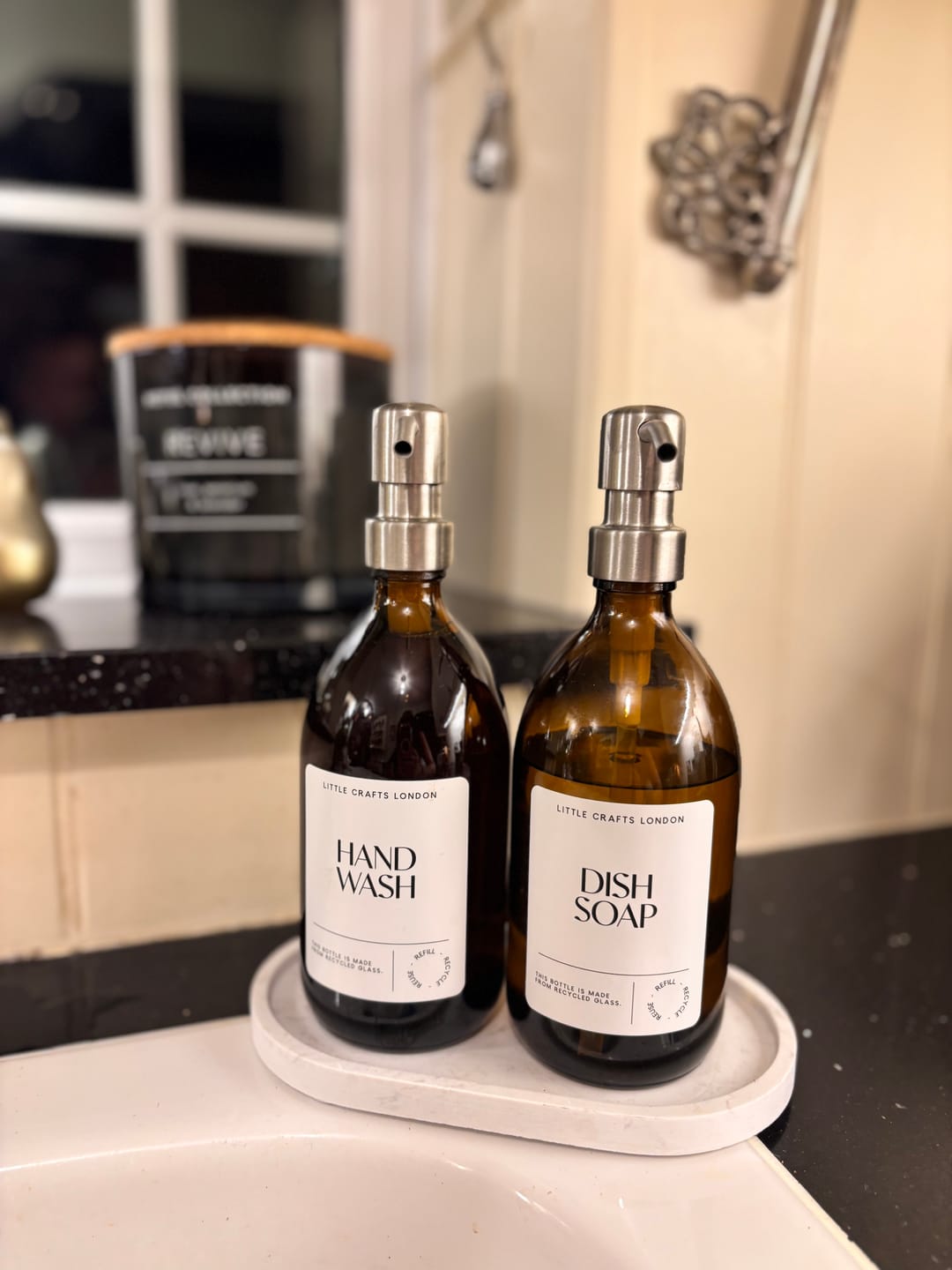 Customer photo review of Set of 2 Amber Glass Bottle 500 ML with Metal Pump & Small Tray
