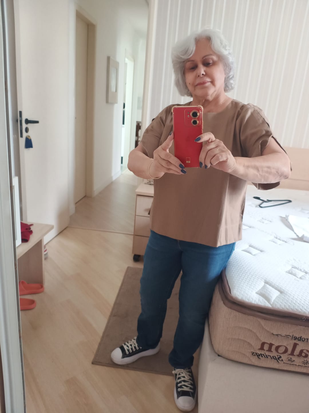 Customer photo review of Blusa Tulipa Marrom Claro