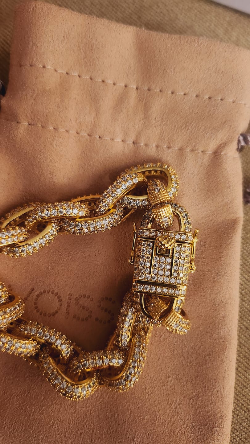 Customer photo review of Crystal Curb Bracelet