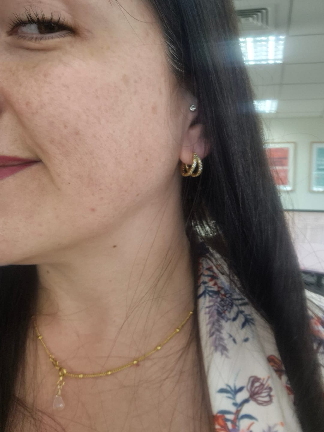 Customer photo review of Argollas Megan Gold