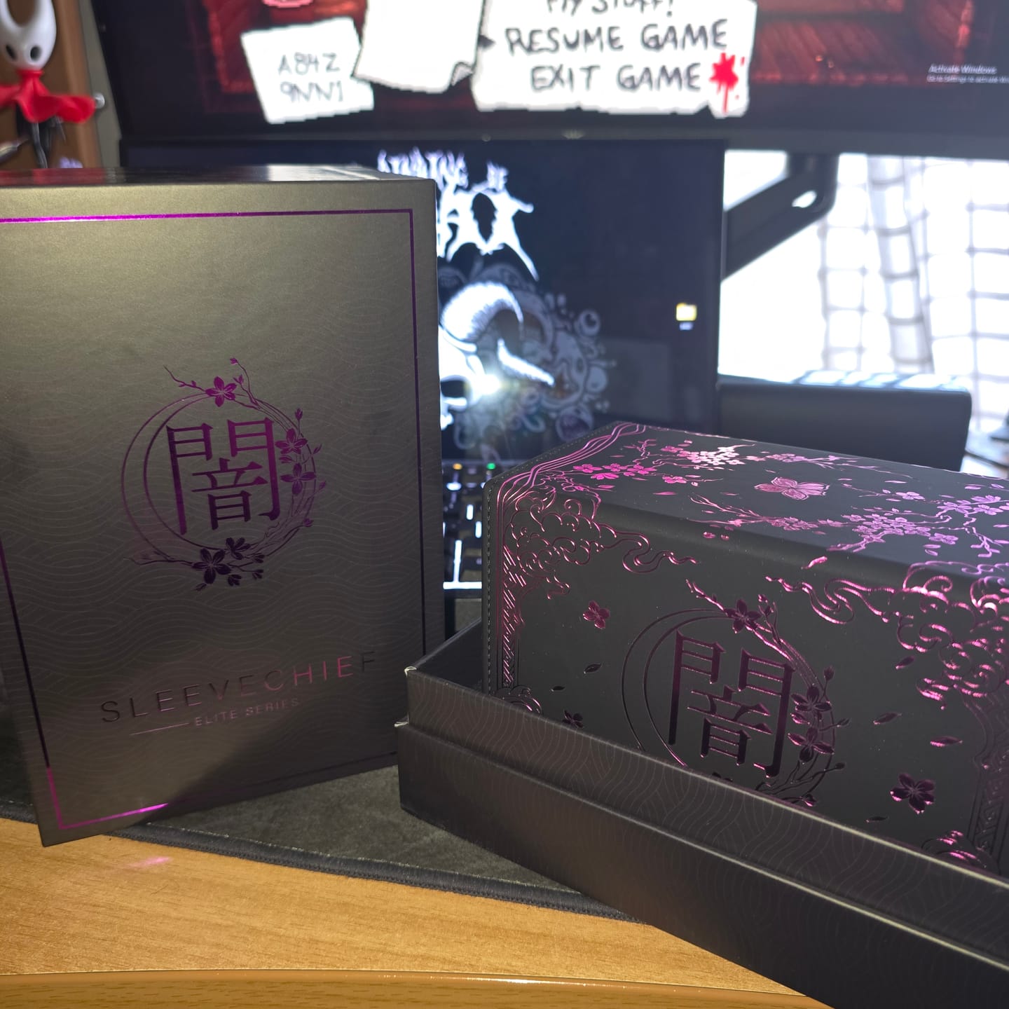 Customer photo review of DARKNESS - Deckbox