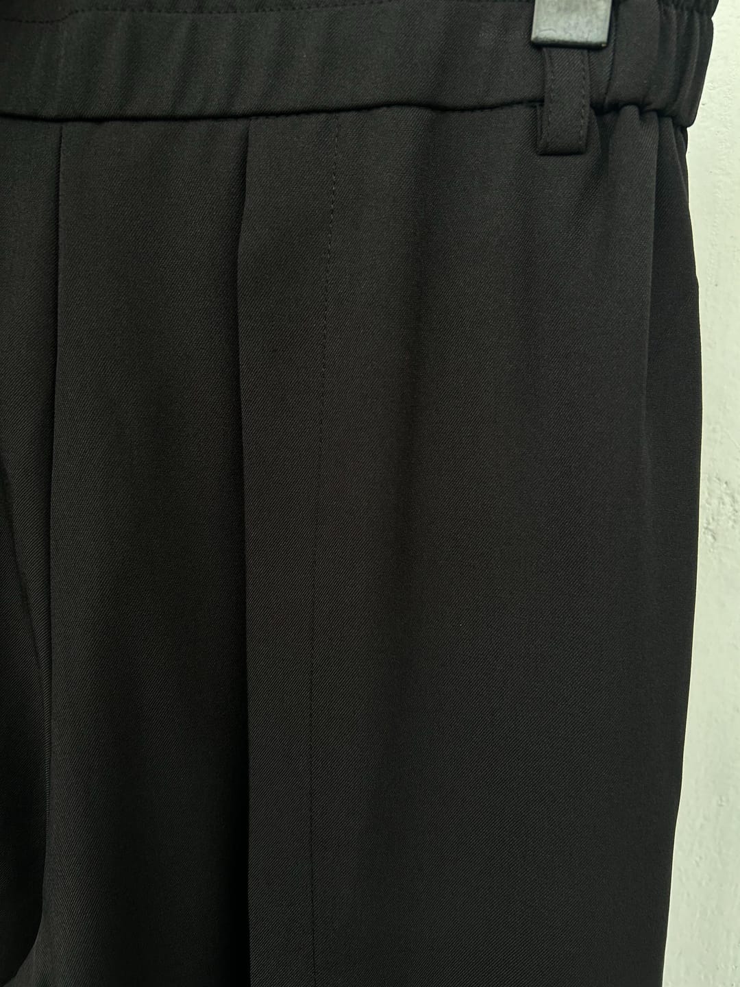 Customer photo review of Yamamoto Pleated Drape Culotte Trousers
