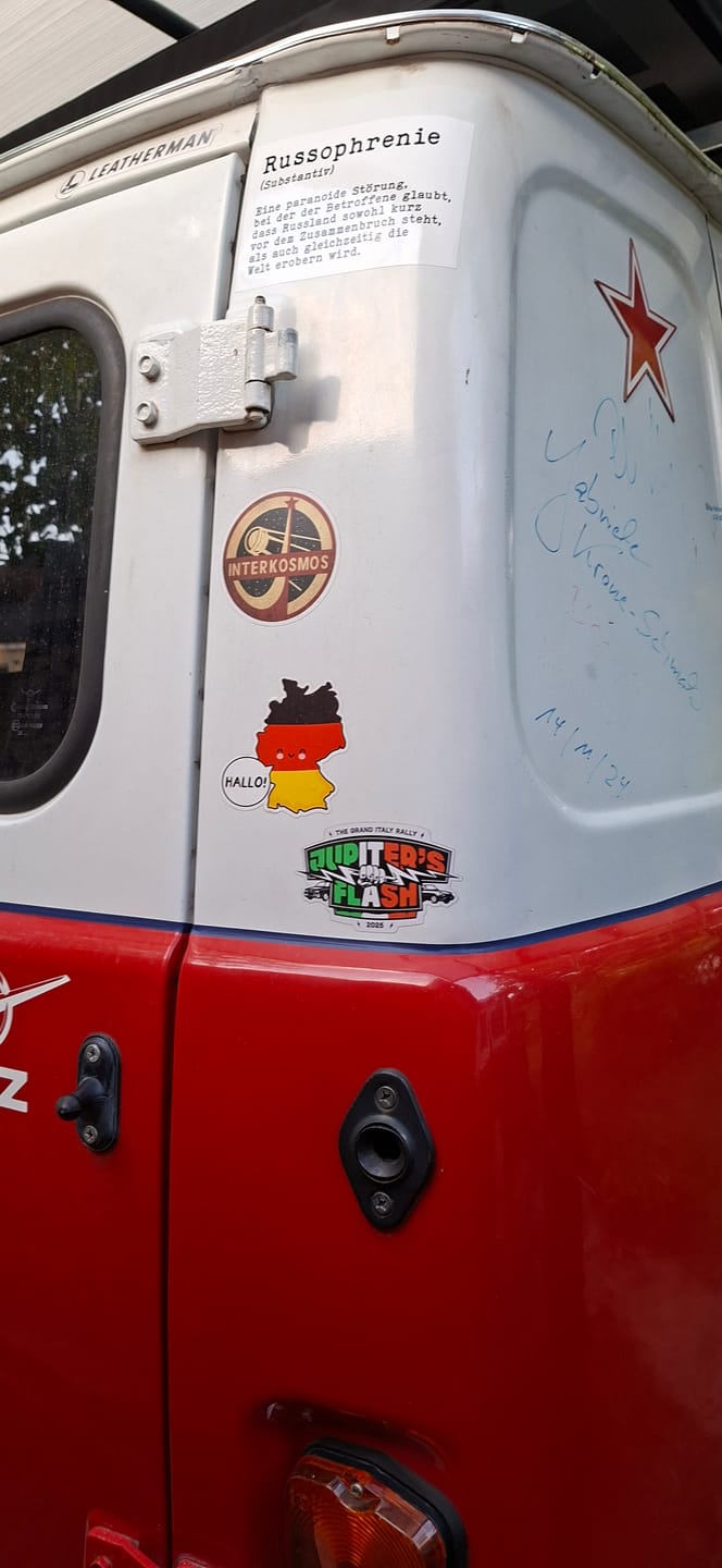 Customer photo review of STICKER / AUFKLEBER • RUSSOPHRENIE (10 STK.)