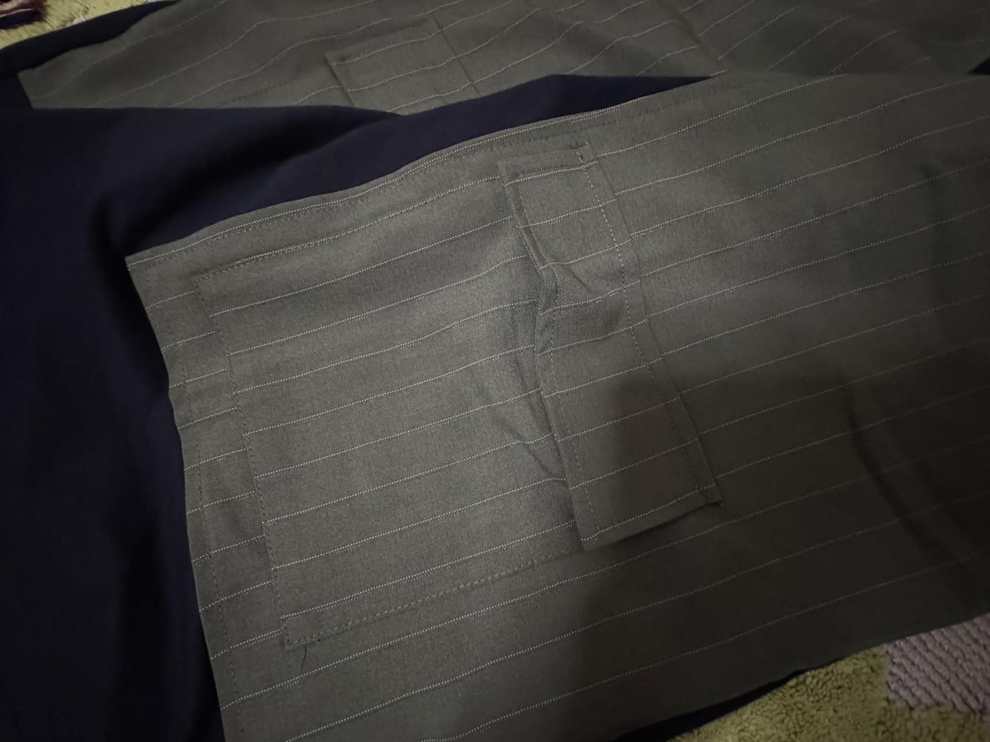 Customer photo review of Deconstructed Cargo-Pocket Top
