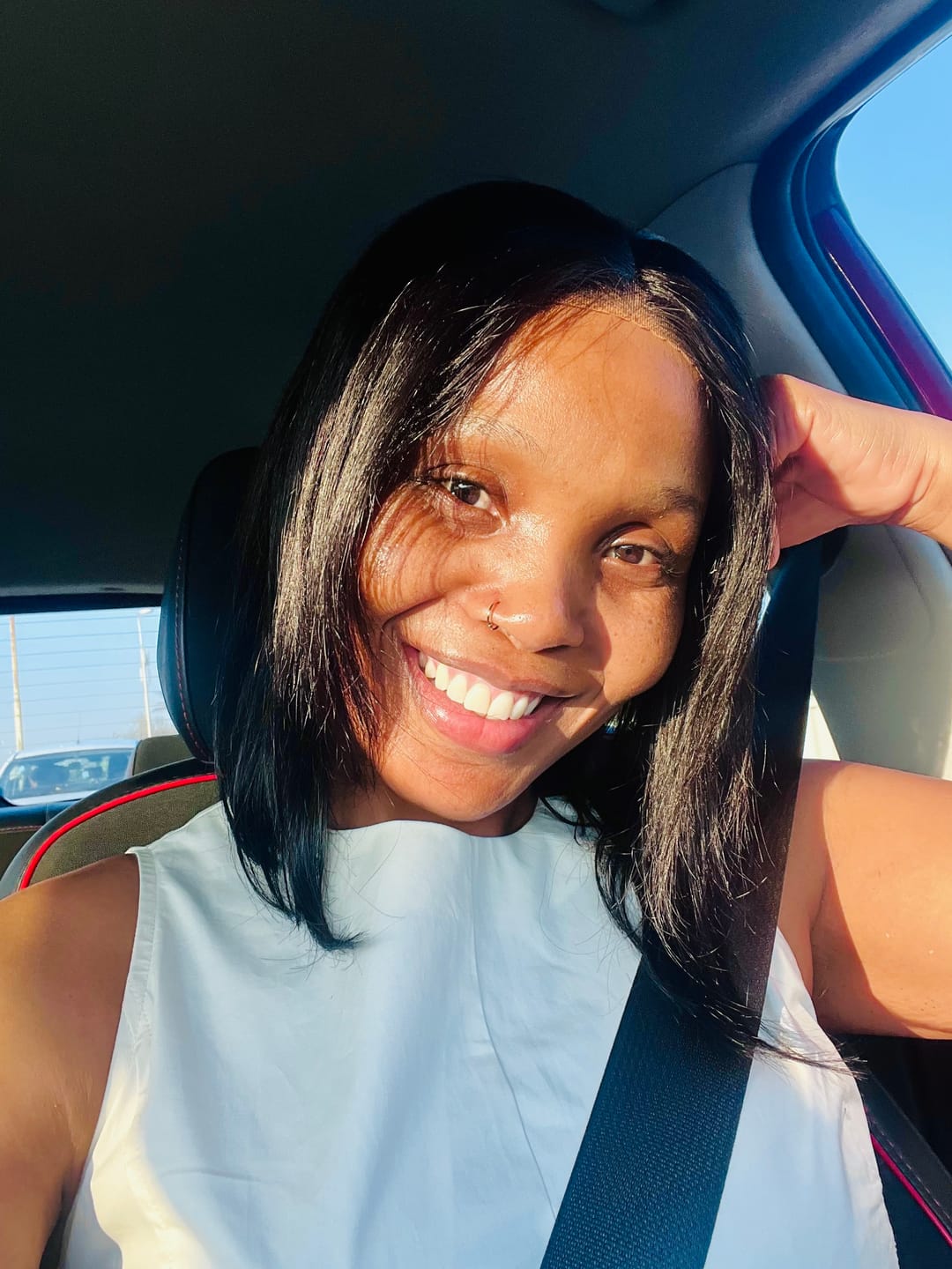 Customer photo review of Peruvian 6x4 Pre Cut Straight Lace Wig 12 Inch