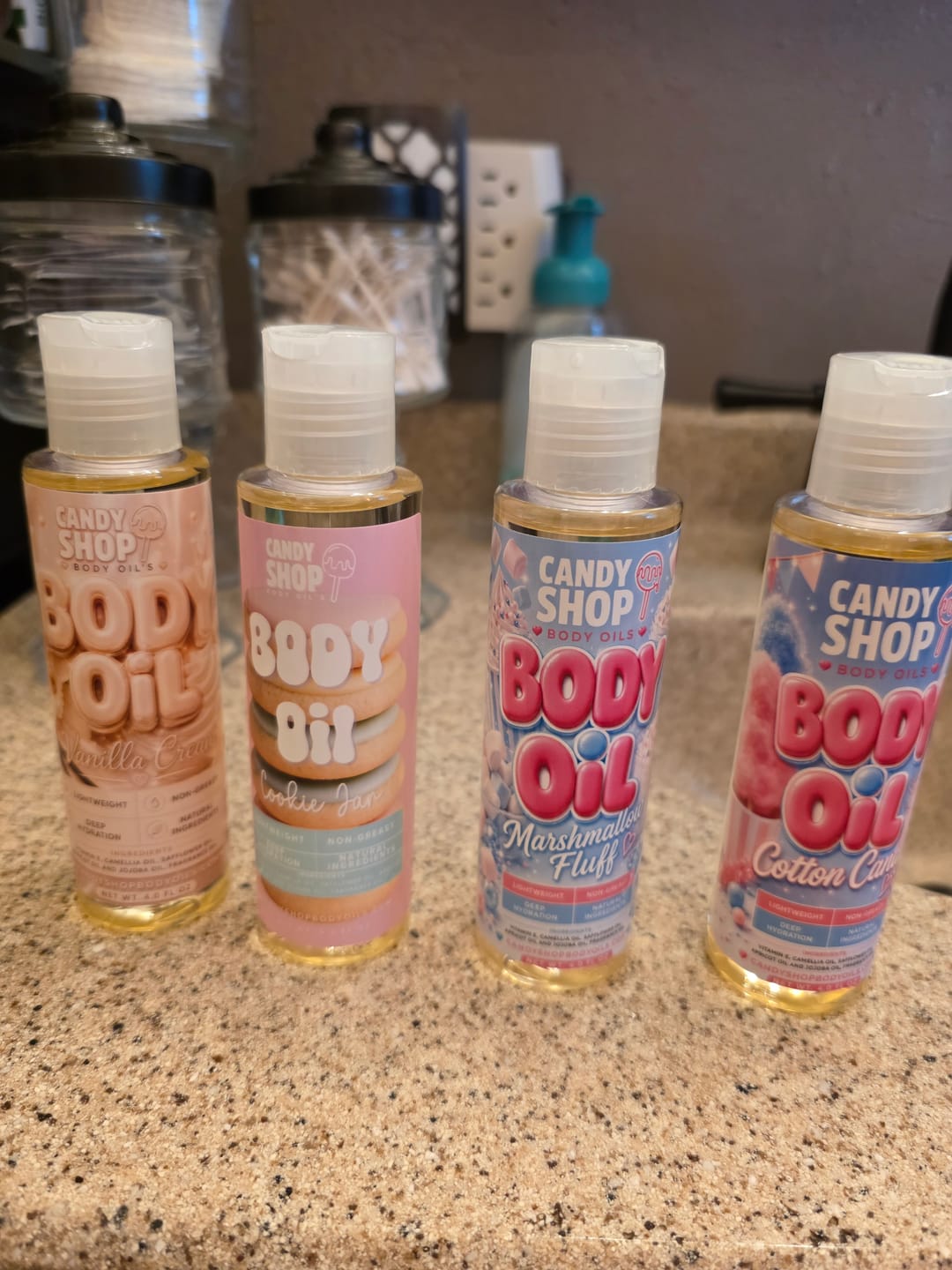 Customer photo review of Gummy Bears Body Oil