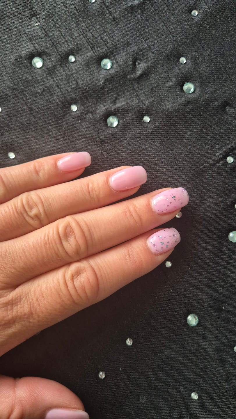 Customer photo review of Semilac 582 Natural Rose UV Gel Polish