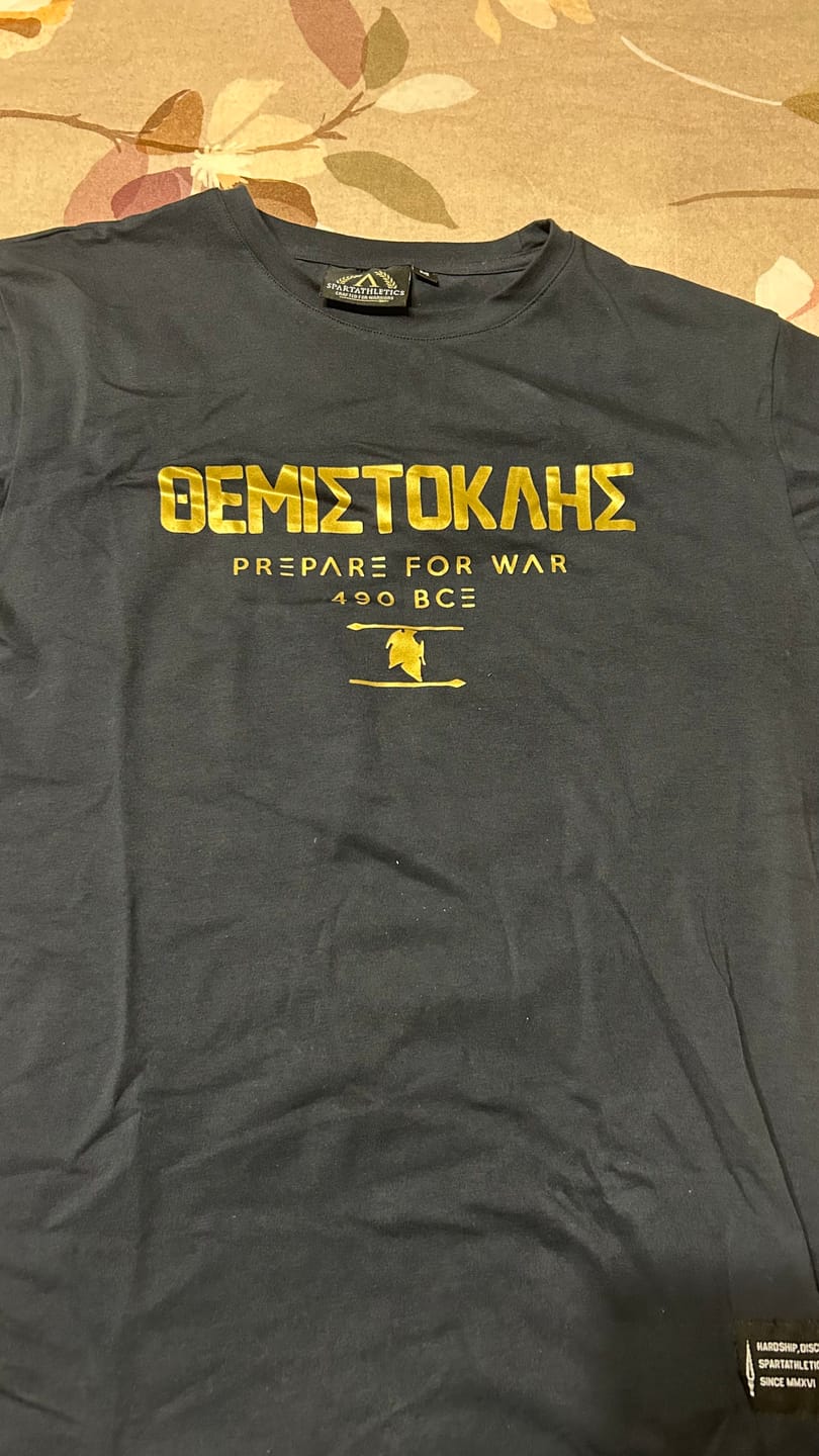 Customer photo review of Nemesis T-Shirt - Navy x Gold (Themistocles)