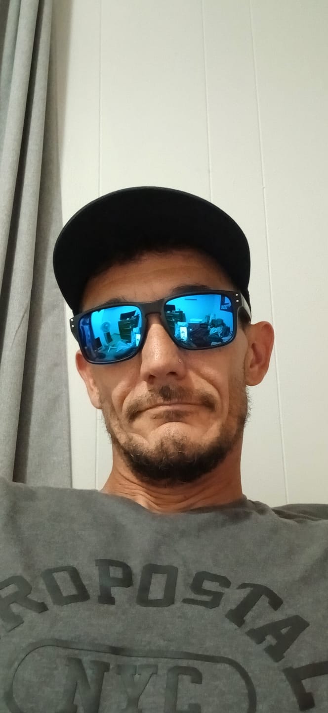 Customer photo review of 80Eighty® Polarized Sunglasses - Blue Chrome