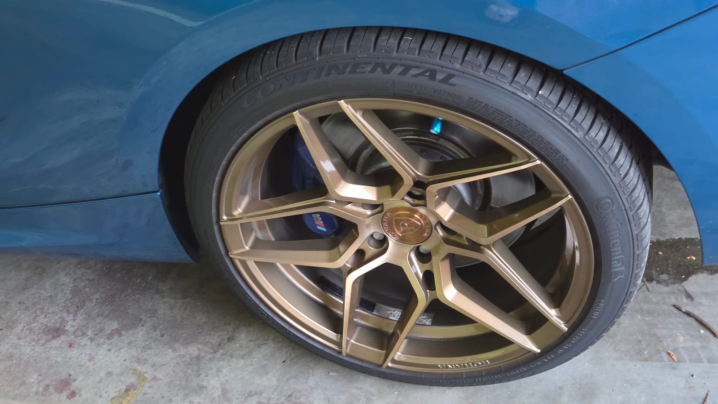 Customer photo review of 80Eighty® Teal Valve Stem Caps