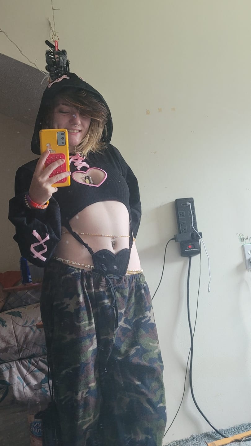 Customer photo review of HEART HOLLOW BODYSUIT SR16