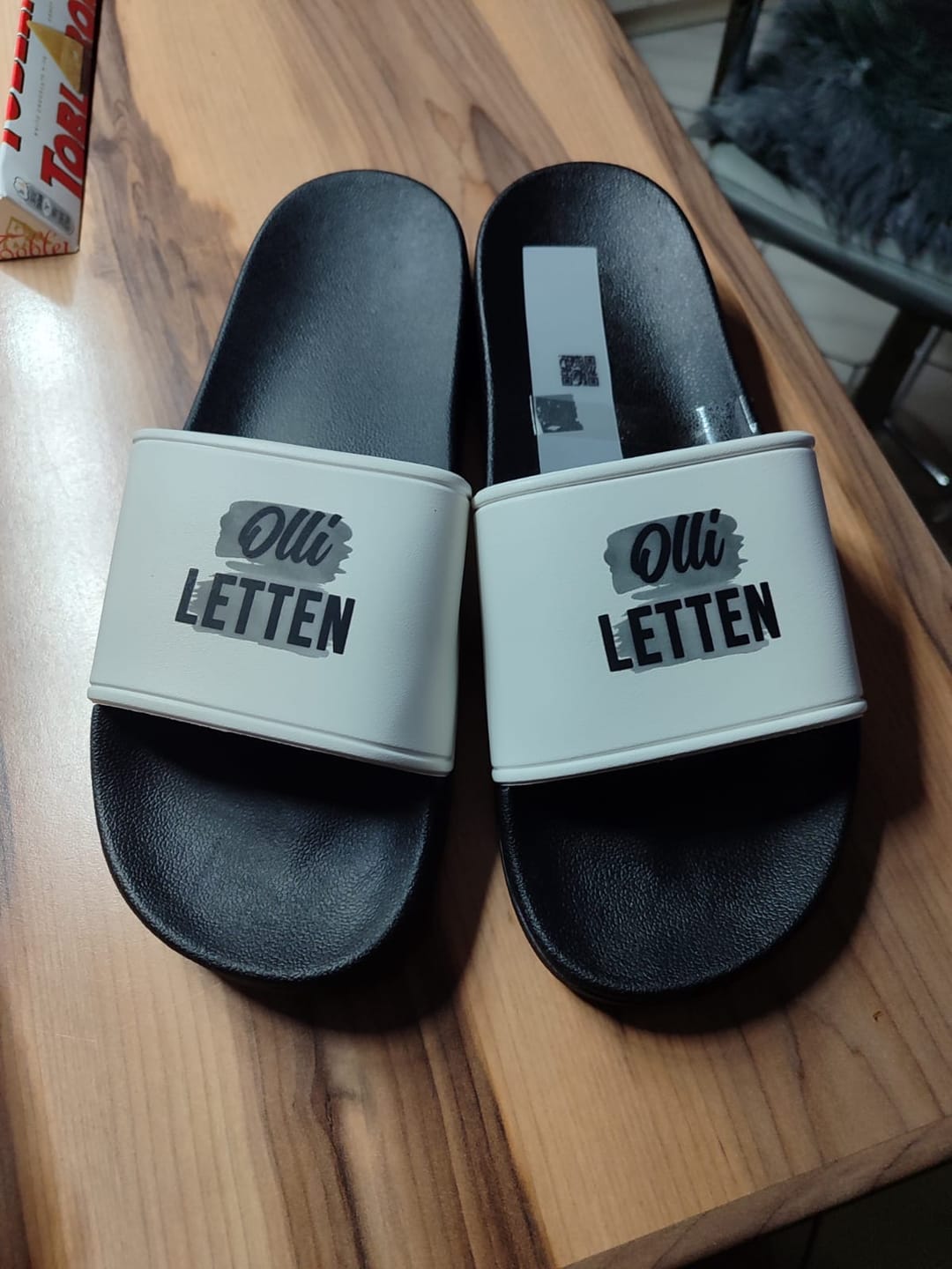 Customer photo review of Deine Letten - Personalisierte Badeschlappen mit Name