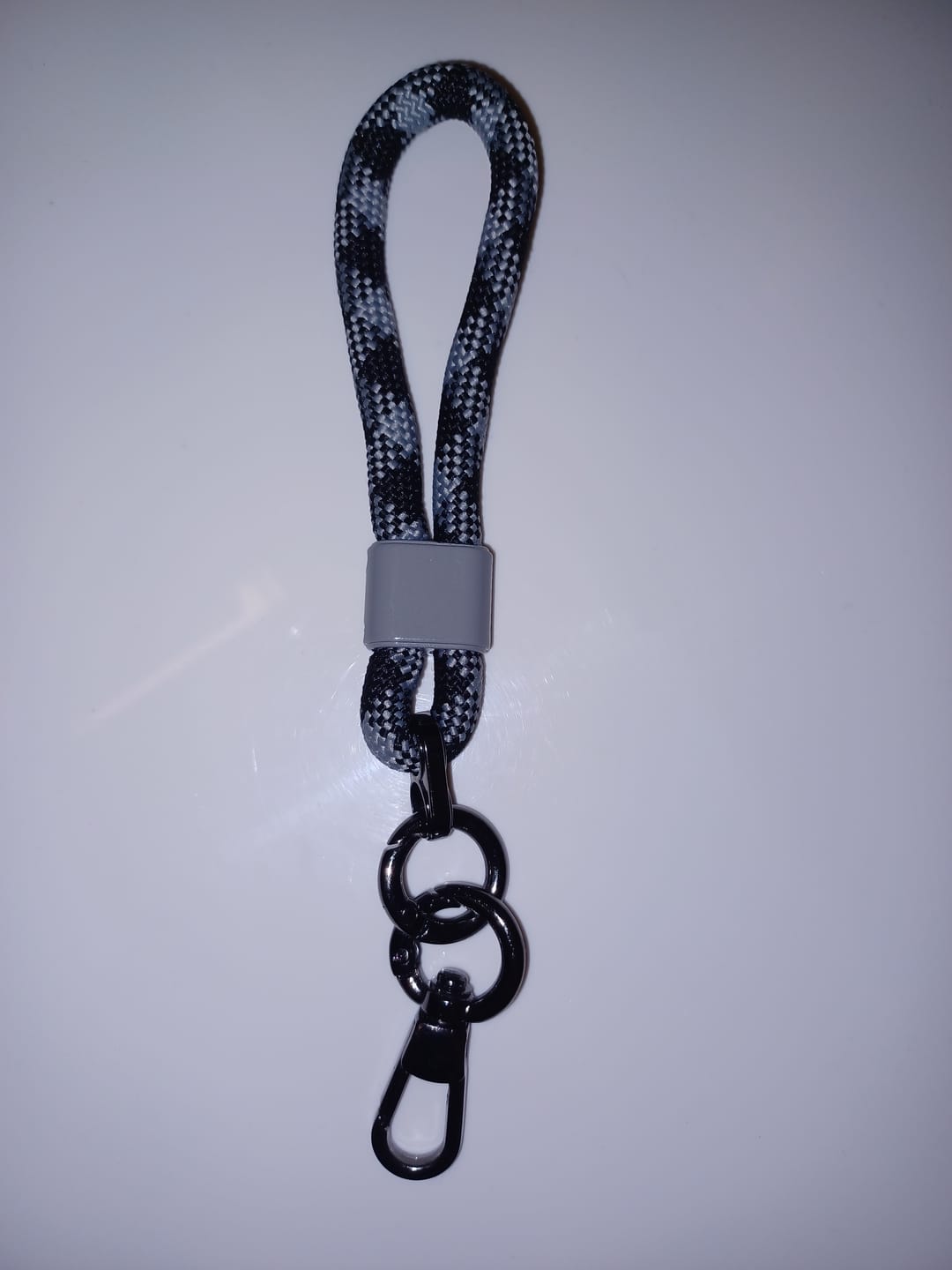 Customer photo review of Apex Key Loop