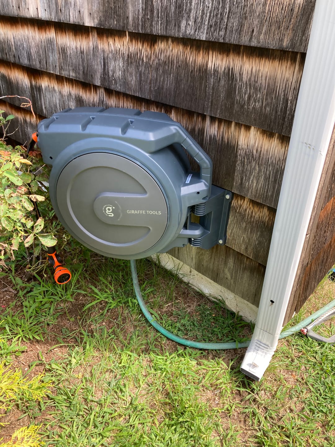 Customer photo review of Retractable Garden Hose Reel-5/8in-90ft