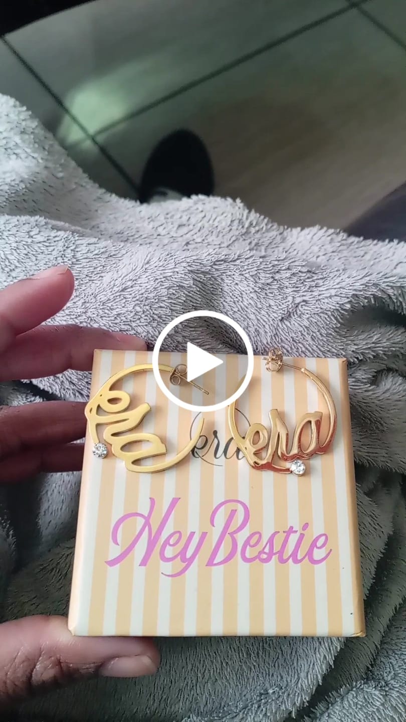 Customer video review of Gold Mini Era Logo Hoops