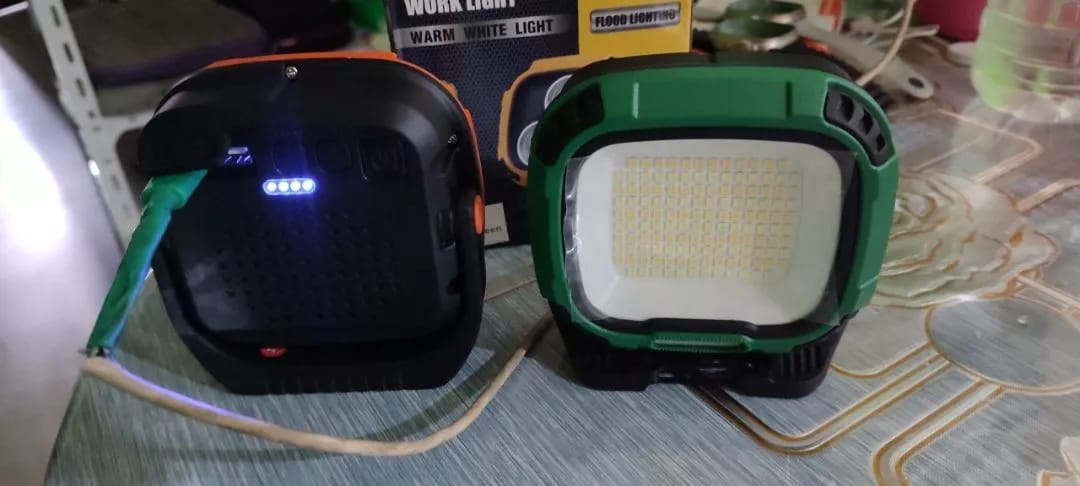 Customer photo review of LED Multi-functional Portable Type-C Emergency Rotating Light Magnet Flashlight