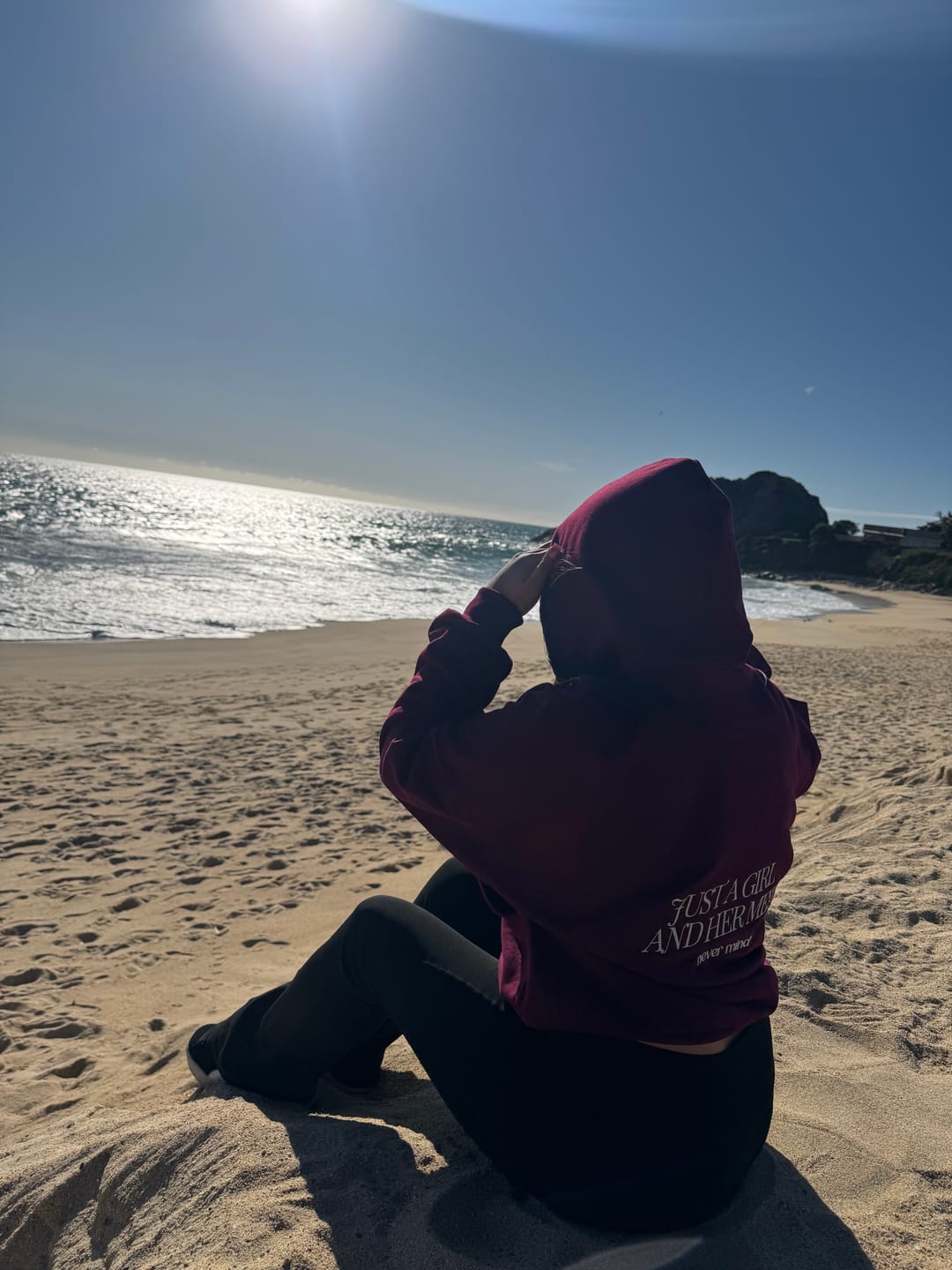 Customer photo review of (PRE-VENTA) POLERÓN HOODIE BURDEO - OVERSIZE CON GORRO LOGO Y ESPALDA BORDADO