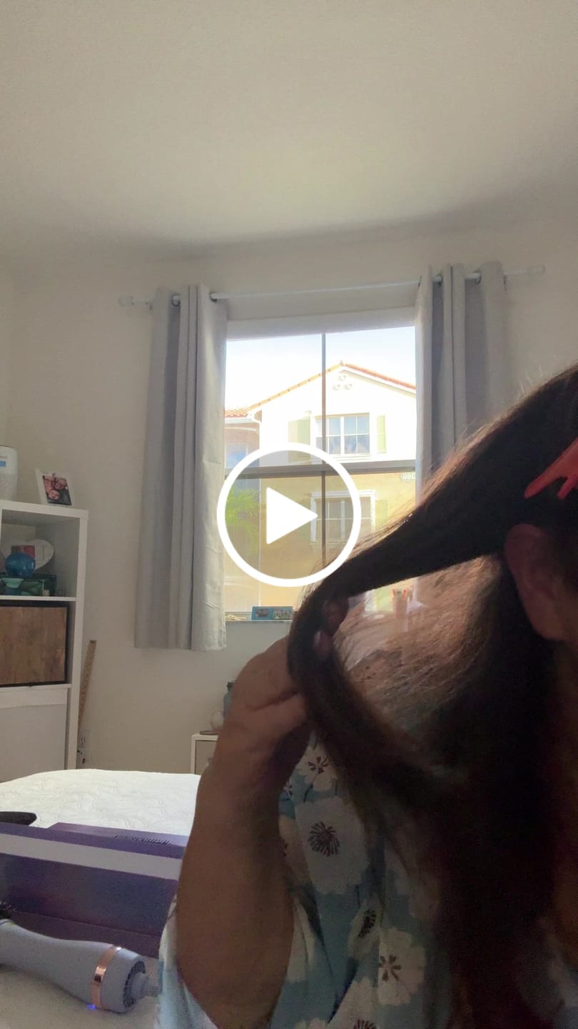 Customer video review of Ultra Violet 2" Blowout Brush