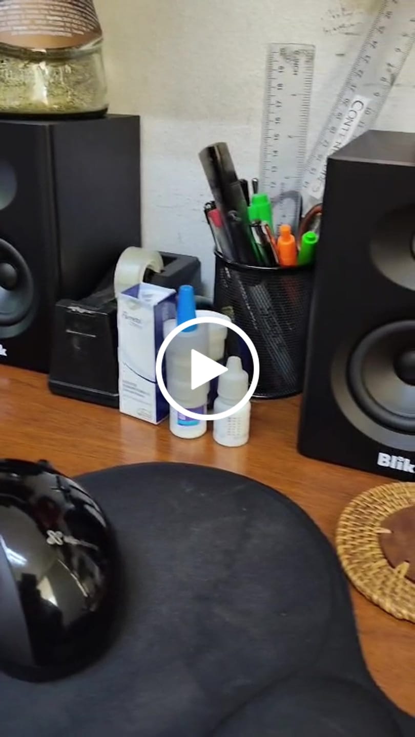 Customer video review of Par Parlantes Hi-Fi Bluetooth Blik Bookshelf Lite 30W RMS