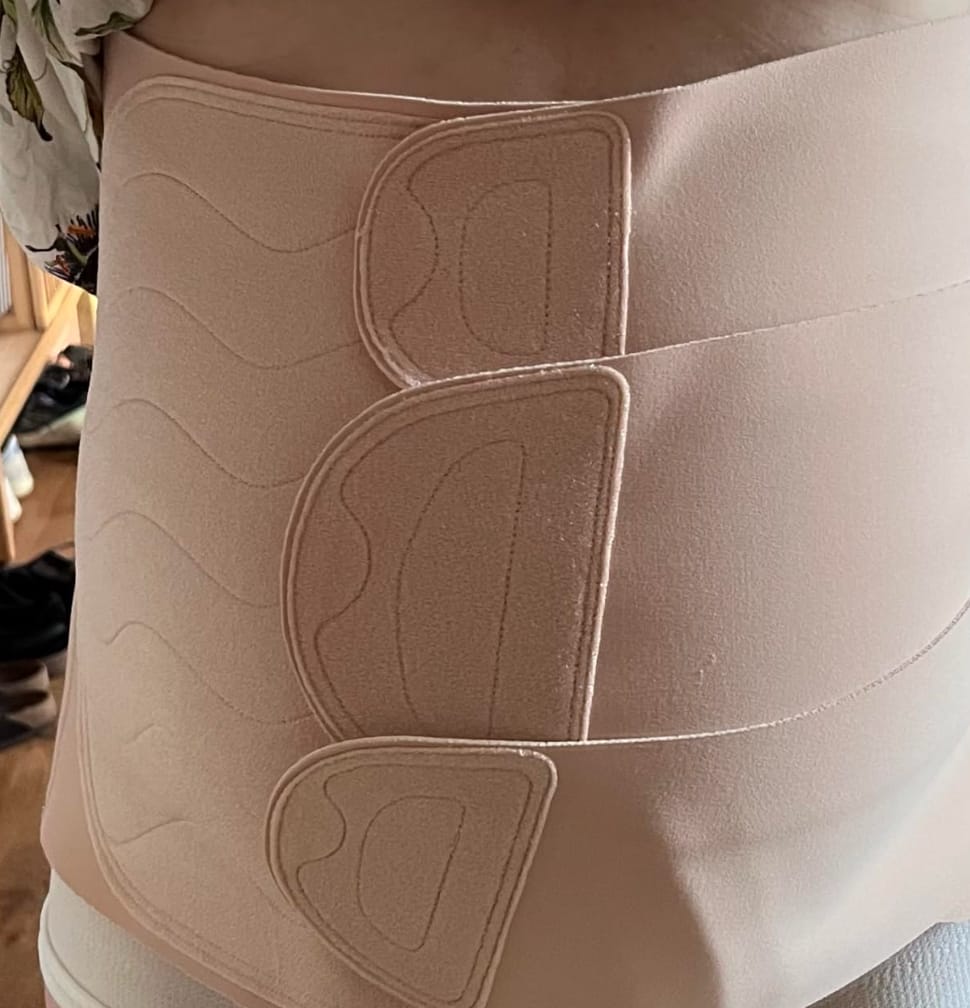 Customer photo review of Faja Postparto BORNEX