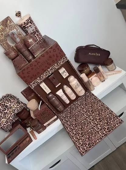 Customer photo review of The Hot Spot Cheetah PR Box