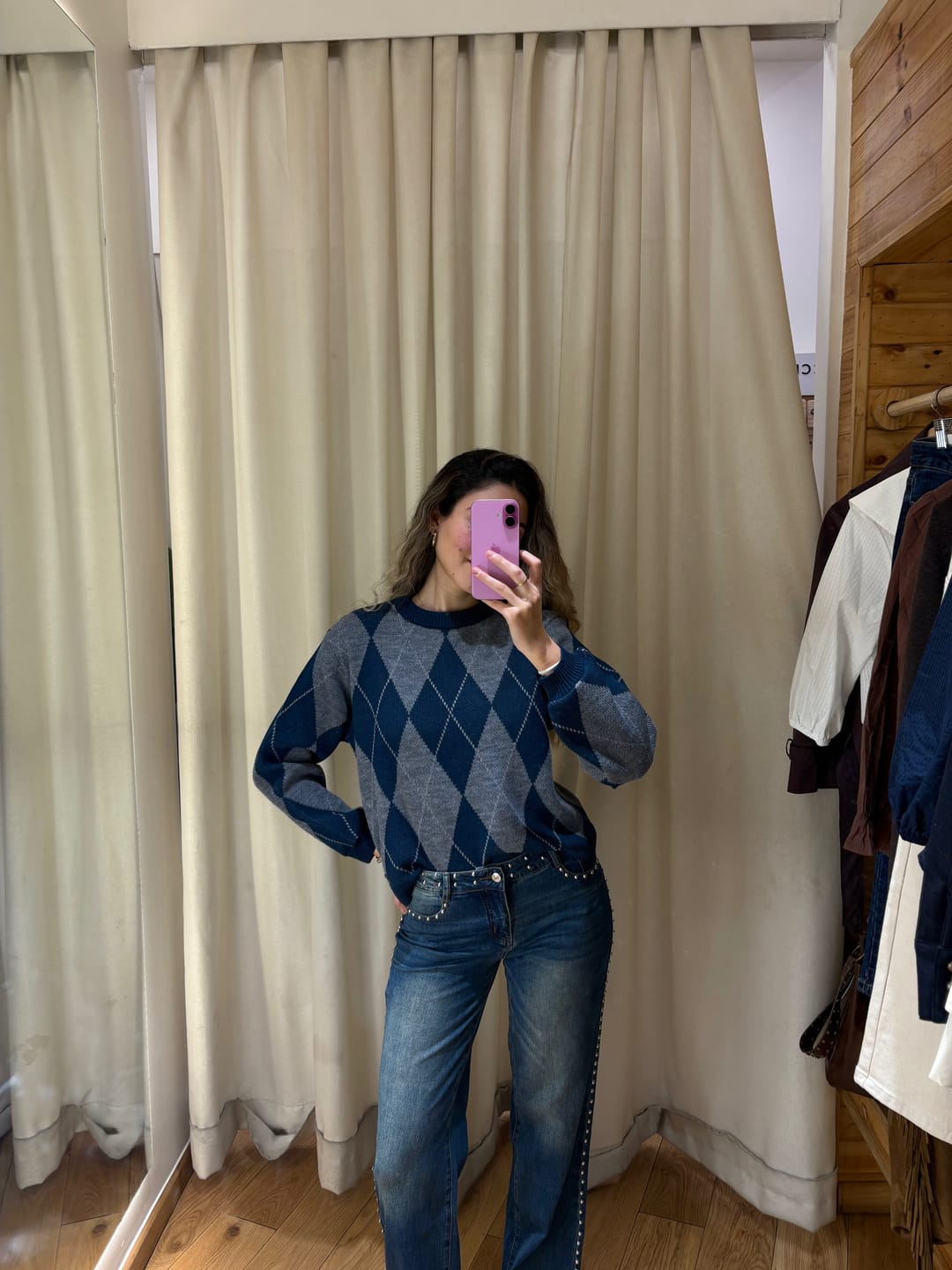 Customer photo review of Sweater Rombos Grey