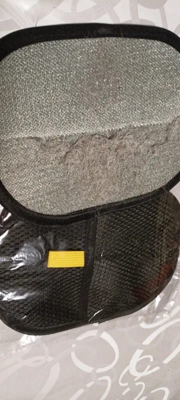 Customer photo review of Pet Hair Removal Glove